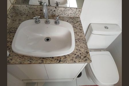 Apartamento para alugar com 86m², 3 quartos e 2 vagasBanheiro 2