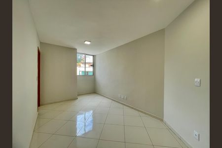Apartamento à venda com 62m², 3 quartos e 1 vaga Apartamento à venda com 62m², 3 quartos e 1 vagaSala