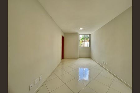 Apartamento à venda com 62m², 3 quartos e 1 vaga Apartamento à venda com 62m², 3 quartos e 1 vagaSala