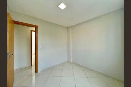 Apartamento à venda com 62m², 3 quartos e 1 vaga Apartamento à venda com 62m², 3 quartos e 1 vagaQuarto 2