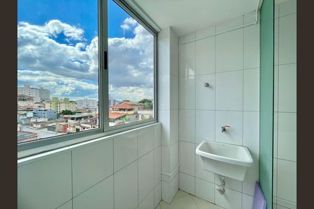 Apartamento à venda com 62m², 3 quartos e 1 vaga Apartamento à venda com 62m², 3 quartos e 1 vagaÁrea de serviço