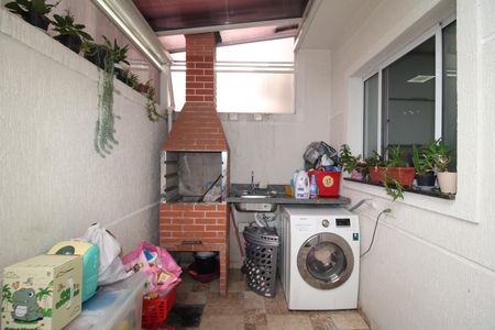Casa de condomínio à venda com 100m², 2 quartos e 2 vagasÁrea de Serviço