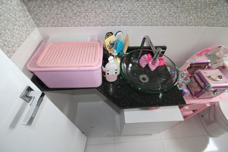 Casa de condomínio à venda com 100m², 2 quartos e 2 vagasQuarto 2 - Banheiro