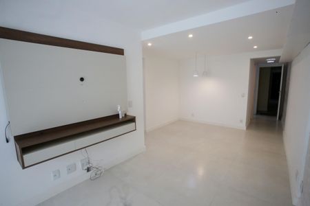 Sala de apartamento à venda com 3 quartos, 80m² em Pechincha, Rio de Janeiro
