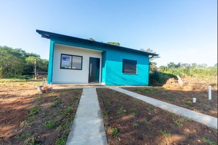 Casa de condomínio para alugar com 117m², 3 quartos e 3 vagas Casa de condomínio para alugar com 117m², 3 quartos e 3 vagasFachada