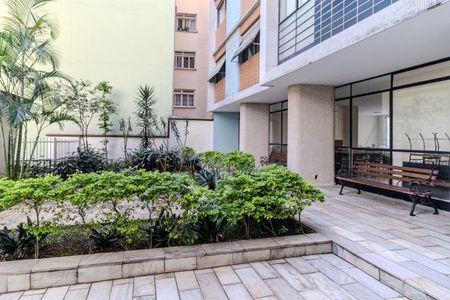 Apartamento para alugar com 160m², 3 quartos e 1 vaga Apartamento para alugar com 160m², 3 quartos e 1 vagaJardim