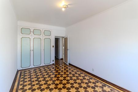 Apartamento para alugar com 160m², 3 quartos e 1 vaga Apartamento para alugar com 160m², 3 quartos e 1 vagaQuarto 2