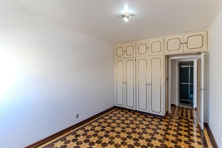 Apartamento para alugar com 160m², 3 quartos e 1 vaga Apartamento para alugar com 160m², 3 quartos e 1 vagaQuarto 1