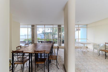 Apartamento para alugar com 160m², 3 quartos e 1 vaga Apartamento para alugar com 160m², 3 quartos e 1 vagaSalão de Festas