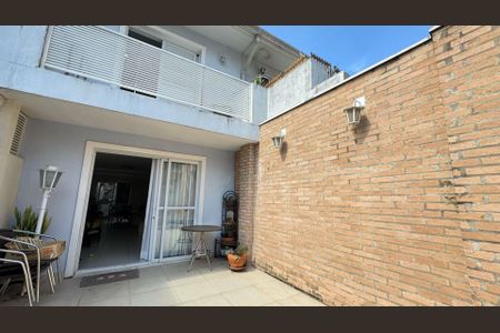 Casa à venda com 80m², 2 quartos e 1 vaga