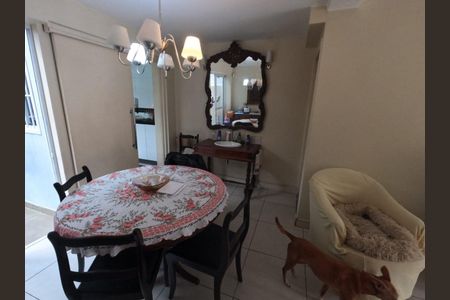 Casa à venda com 80m², 2 quartos e 1 vaga