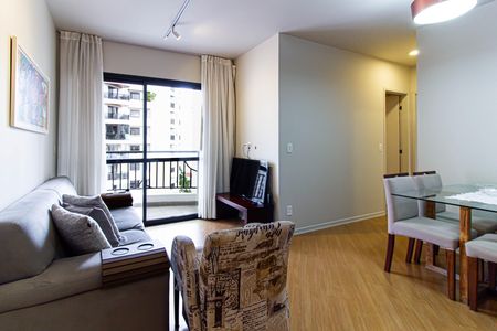 Sala de apartamento para alugar com 2 quartos, 68m² em Perdizes, São Paulo