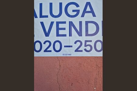 Casa para alugar com 254m², 4 quartos e 6 vagas Casa para alugar com 254m², 4 quartos e 6 vagasplaquinha