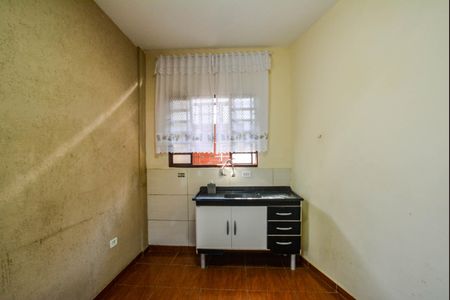 Casa para alugar com 254m², 4 quartos e 6 vagas Casa para alugar com 254m², 4 quartos e 6 vagasCozinha 2