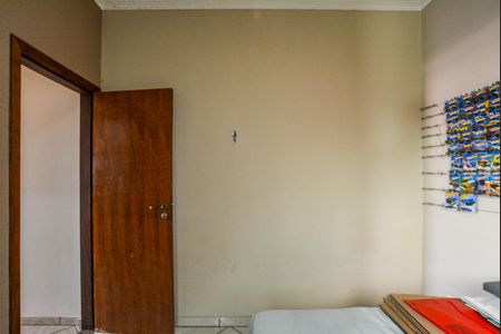 Casa para alugar com 254m², 4 quartos e 6 vagas Casa para alugar com 254m², 4 quartos e 6 vagasQuarto 1
