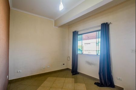 Casa para alugar com 254m², 4 quartos e 6 vagas Casa para alugar com 254m², 4 quartos e 6 vagasSala