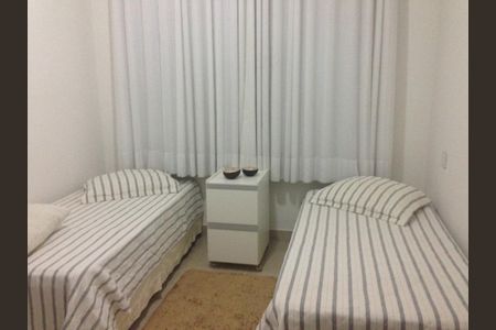 Casa à venda com 38000m², 5 quartos e 4 vagasSala