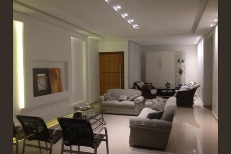 Sala de casa para alugar com 5 quartos, 38000m² em Condados de Bouganville, Lagoa Santa