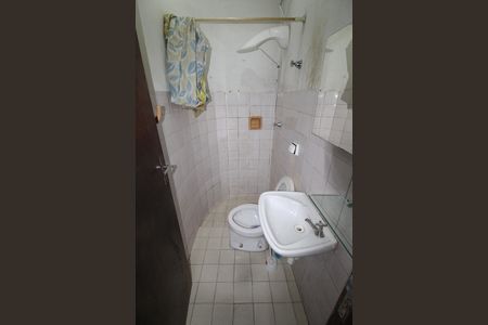 Casa para alugar com 140m², 3 quartos e 2 vagasBanheiro