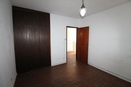 Casa para alugar com 140m², 3 quartos e 2 vagasQuarto 2