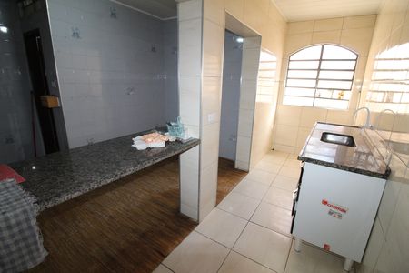 Casa para alugar com 140m², 3 quartos e 2 vagasCozinha