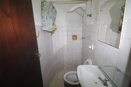 Casa para alugar com 140m², 3 quartos e 2 vagasBanheiro