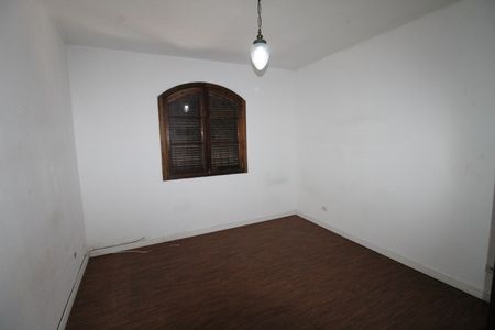 Casa para alugar com 140m², 3 quartos e 2 vagasQuarto 2