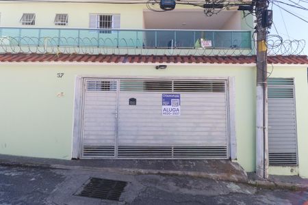 Fachada de casa para alugar com 2 quartos, 80m² em Vila Mazzei, São Paulo
