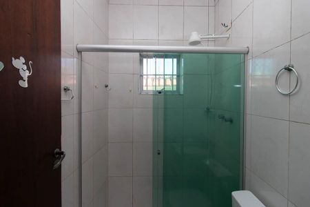 Casa para alugar com 80m², 2 quartos e 1 vaga Casa para alugar com 80m², 2 quartos e 1 vagaBanheiro