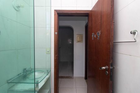 Casa para alugar com 80m², 2 quartos e 1 vaga Casa para alugar com 80m², 2 quartos e 1 vagaBanheiro