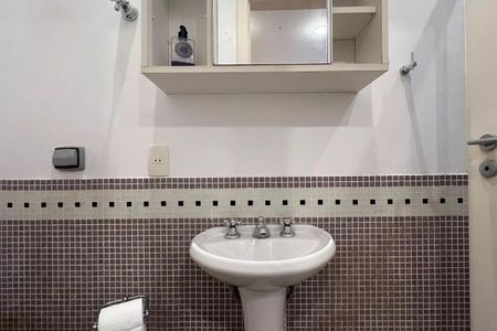 Casa à venda com 84m², 3 quartos e 3 vagas
