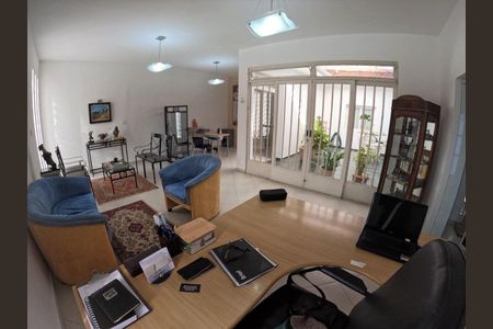 Casa à venda com 5 quartos, 275m² em Vila Congonhas, São Paulo