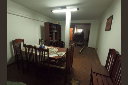 Casa à venda com 5 quartos, 216m² em Vila Monte Alegre, São Paulo
