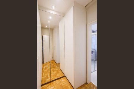 Apartamento à venda com 216m², 3 quartos e 2 vagas
