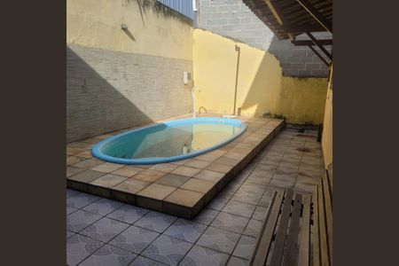 Casa à venda com 110m², 4 quartos e 2 vagasÁrea externa