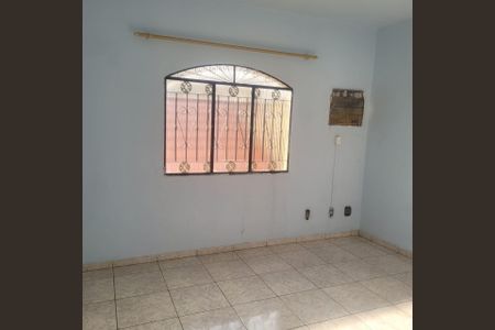 Casa à venda com 110m², 4 quartos e 2 vagasQuarto