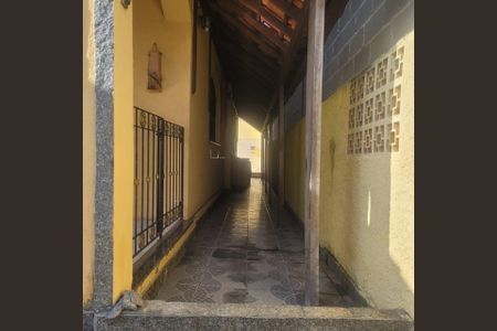 Casa à venda com 110m², 4 quartos e 2 vagasÁrea externa