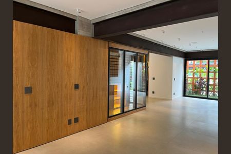 Casa à venda com 5 quartos, 460m² em Jardim Paulista, São Paulo
