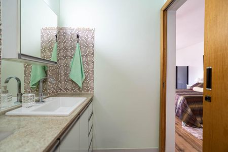 Apartamento à venda com 162m², 3 quartos e 1 vaga Apartamento à venda com 162m², 3 quartos e 1 vagaBanheiro da Suíte
