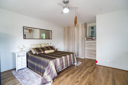 Apartamento à venda com 162m², 3 quartos e 1 vaga Apartamento à venda com 162m², 3 quartos e 1 vagaSíte