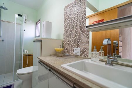 Apartamento à venda com 162m², 3 quartos e 1 vaga Apartamento à venda com 162m², 3 quartos e 1 vagaBanheiro da Suíte