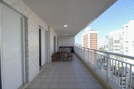 Apartamento para alugar com 118m², 3 quartos e 2 vagas Apartamento para alugar com 118m², 3 quartos e 2 vagasVaranda