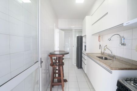 Apartamento para alugar com 118m², 3 quartos e 2 vagas Apartamento para alugar com 118m², 3 quartos e 2 vagasCozinha