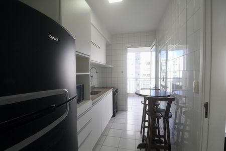Apartamento para alugar com 118m², 3 quartos e 2 vagas Apartamento para alugar com 118m², 3 quartos e 2 vagasCozinha