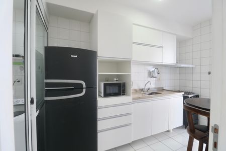 Apartamento para alugar com 118m², 3 quartos e 2 vagas Apartamento para alugar com 118m², 3 quartos e 2 vagasCozinha