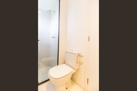 Apartamento para alugar com 46m², 1 quarto e 1 vaga Apartamento para alugar com 46m², 1 quarto e 1 vagaBanheiro da Suíte