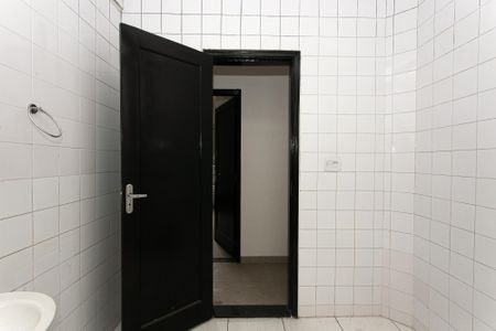 Apartamento para alugar com 70m², 2 quartos e sem vaga Apartamento para alugar com 70m², 2 quartos e sem vagaBanheiro