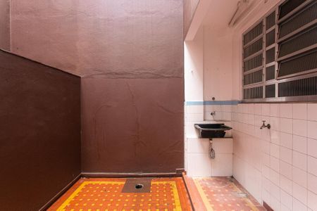 Apartamento para alugar com 70m², 2 quartos e sem vaga Apartamento para alugar com 70m², 2 quartos e sem vagaÁrea de Serviço / Quintal