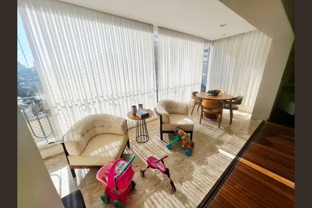 Apartamento à venda com 3 quartos, 340m² em Higienópolis, São Paulo