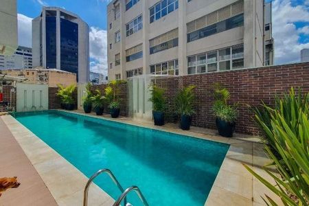 Apartamento à venda com 161m², 2 quartos e 1 vaga
